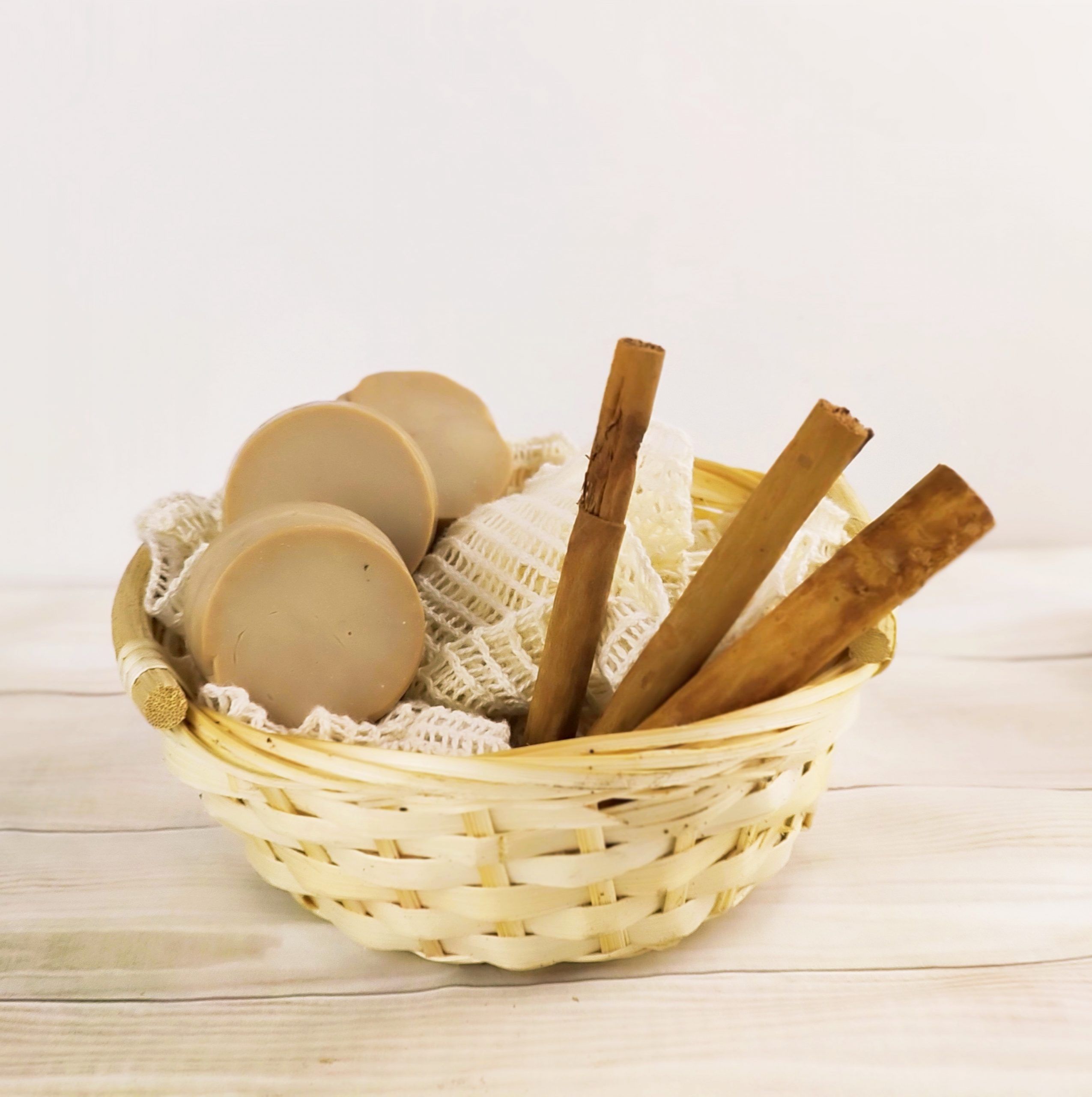 Jabón mini con aceite esencial de canela de Ceylán Jabón mini con aceite esencial de canela de Ceylán